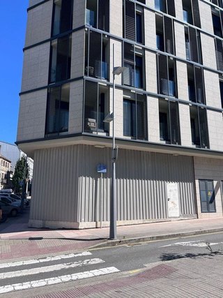 Local comercial en alquiler en Zona de Plaza de Barcelos en Pontevedra