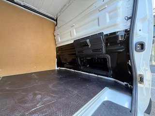 Nissan Primastar Combi 9 2.0dCi 110kW L2H1 1T N-Connecta