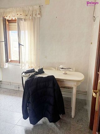 Piso en venta en Corrales de Buelna (Los)