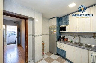 Casa adosada en venta en Avda. De los Ogíjares en Armilla