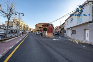 Casa adosada en venta en Avda. De los Ogíjares en Armilla