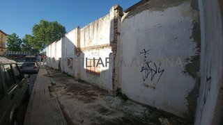 Solar en venta en Poleares en Lucena