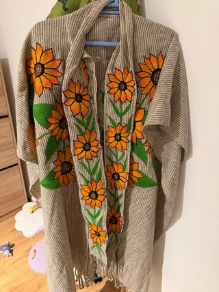 Poncho Mexicano Flores Naranja Beige