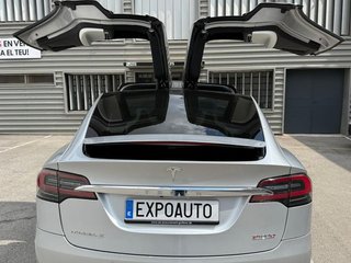 Tesla Model X Ludicrous Performance 4WD