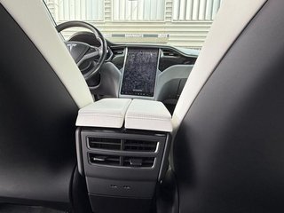 Tesla Model X Ludicrous Performance 4WD
