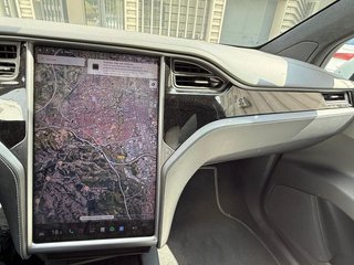 Tesla Model X Ludicrous Performance 4WD