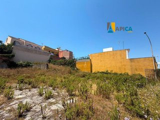 Terreno en venta en La Granja-La Colina-Los Pastores en Algeciras