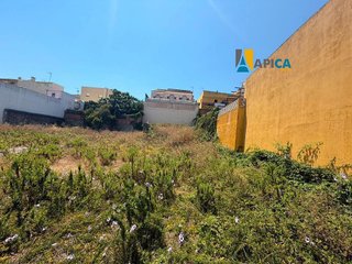 Terreno en venta en La Granja-La Colina-Los Pastores en Algeciras