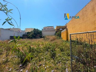 Terreno en venta en La Granja-La Colina-Los Pastores en Algeciras