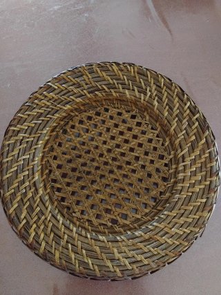 Centrotavola in vimini mai usato