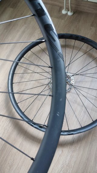 Ruedas Elitewheels ENT MTB Carbono