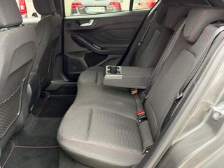 Ford Focus 1.0 Ecoboost MHEV 92kW ST-Line X