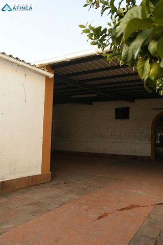 Nave industrial en venta en Palma del Condado (La)
