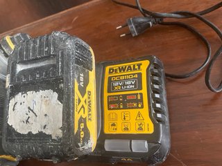 Tassellatore DeWALT DCH273P2T XR 18V