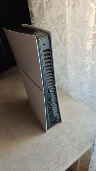 PS5 Slim 1TB Sony