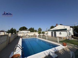Chalet en venta en Puente Genil