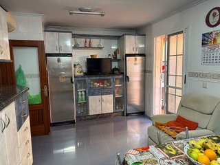 Casa adosada en venta en Los Molinos - Villa Blanca en Almería