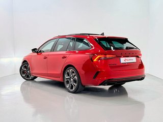 Skoda Octavia Combi 2.0 TSI RS Plus DSG 180 kW (245 CV)