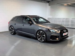 Audi RS4 Avant 2.9 TFSI quattro 331 kW (450 CV) tiptronic