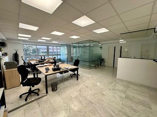 Oficina en venta en Benalúa en Alicante