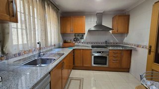 Chalet en venta en Club de Campo en Elda