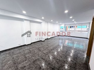 Local comercial en venta en La Salut - Lloreda en Badalona