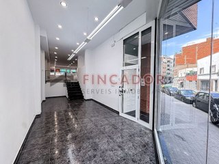 Local comercial en venta en La Salut - Lloreda en Badalona