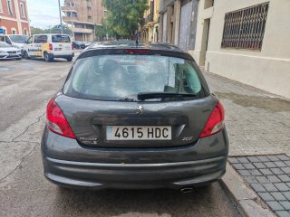 Peugeot 207 2010
