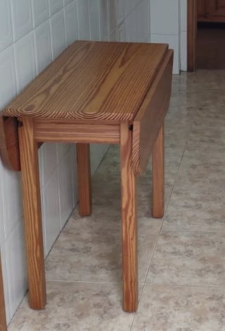 Mesa de cocina extensible abatible