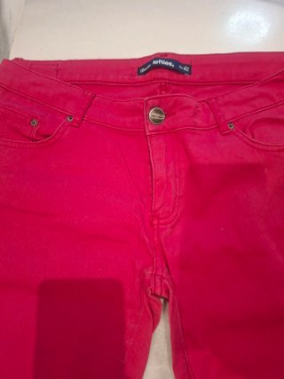 Pantalón vaquero Lefties Fucsia T.42