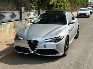 Alfa Romeo Giulia Veloce 2.0 FULL EXTRAS