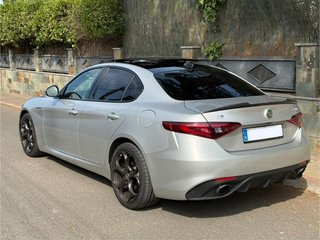 Alfa Romeo Giulia Veloce 2.0 FULL EXTRAS