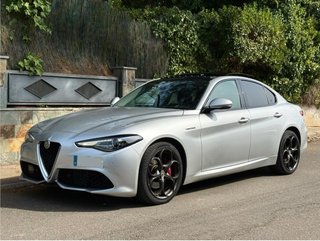 Alfa Romeo Giulia Veloce 2.0 FULL EXTRAS