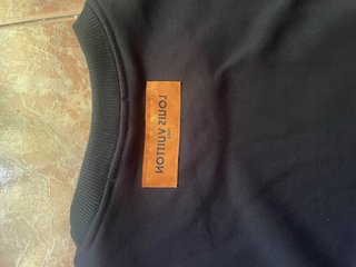 Sudadera Louis Vuitton Negra