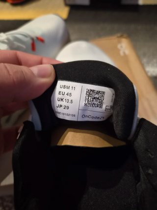 Scarpe da corsa On Cloud per uomo e donna