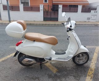 Vespa Primavera 125cc - 20.000 km