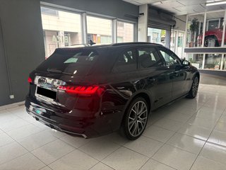 Audi A4 Avant 35TDi 150cv Black line S-tronic