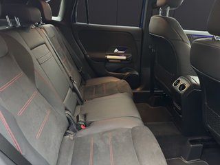 Mercedes-Benz GLA 200d