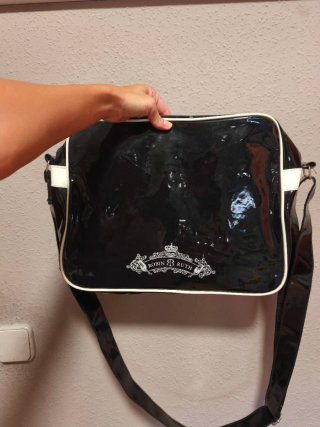Bolso bandolera negra Prague The City Of