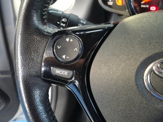Toyota Aygo 1.0 70 x-play