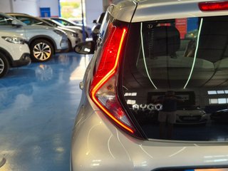 Toyota Aygo 1.0 70 x-play