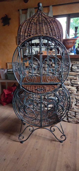 Mueble Bar Botellero Forja y Mimbre