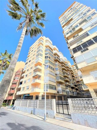Piso en venta en Playa Stª Mª del Mar - Playa Victoria en Cádiz