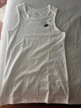 Camiseta sin mangas Nike blanca