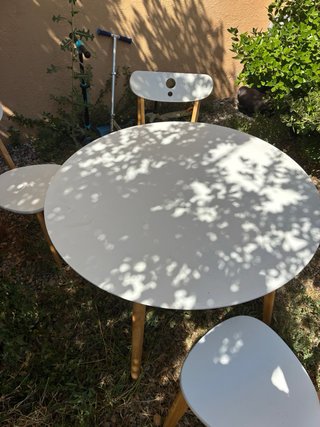 Mesa y 3 Sillas Terraza o Comedor en Barcelona