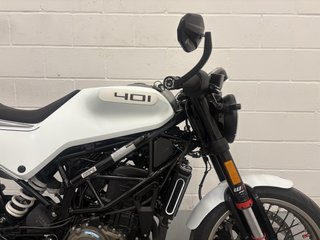 HUSQVARNA VITPLEN 401