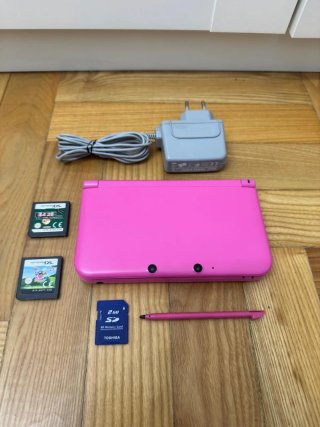 Nintendo 3DS XL rosa
