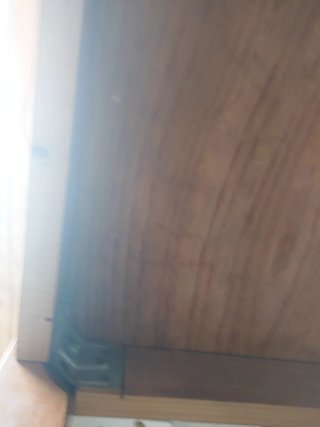 Mesa de comedor de madera