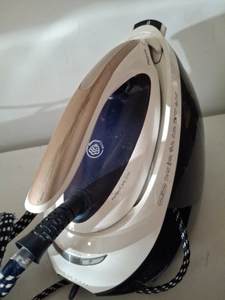 Plancha a vapor Philips PerfectCare Elite