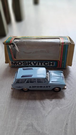 Lote 4 Modelos Moskvitch 1:43